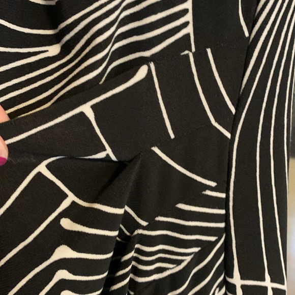 AK Anne Klein Dress Size 12 - Picture 3 of 10